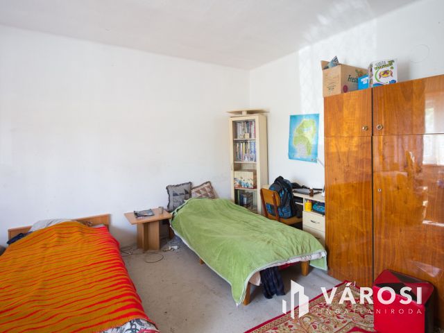 Sándorfalván, kettő az egyben